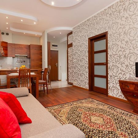 Apartments Chelmonskiego Warsaw Ursus By Noclegi Renters エクステリア 写真