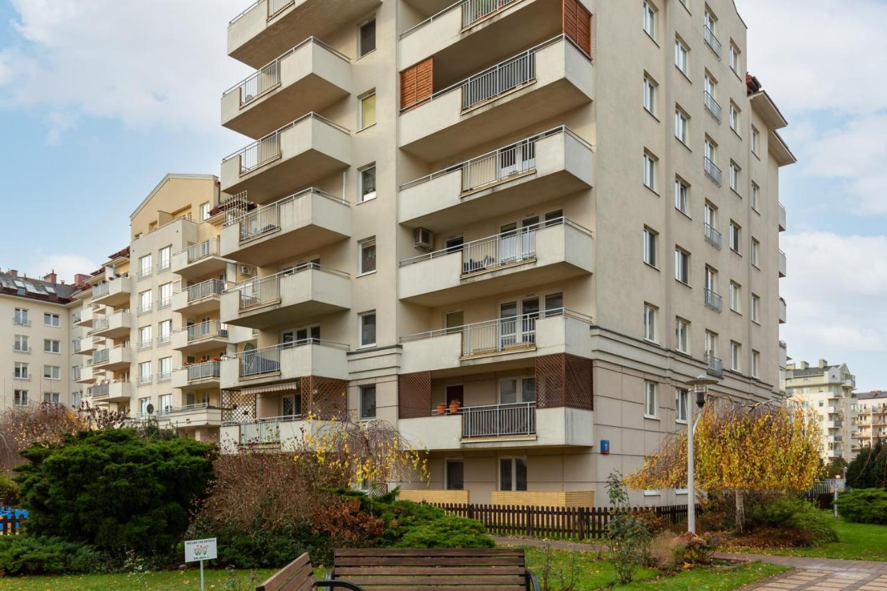 Apartments Chelmonskiego Warsaw Ursus By Noclegi Renters エクステリア 写真